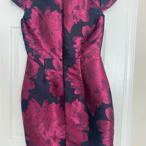 NWT Anthropologie Dress Hutch Floral Jacquard Berry and Navy, V- Neck Size 8 - Picture 6 of 11